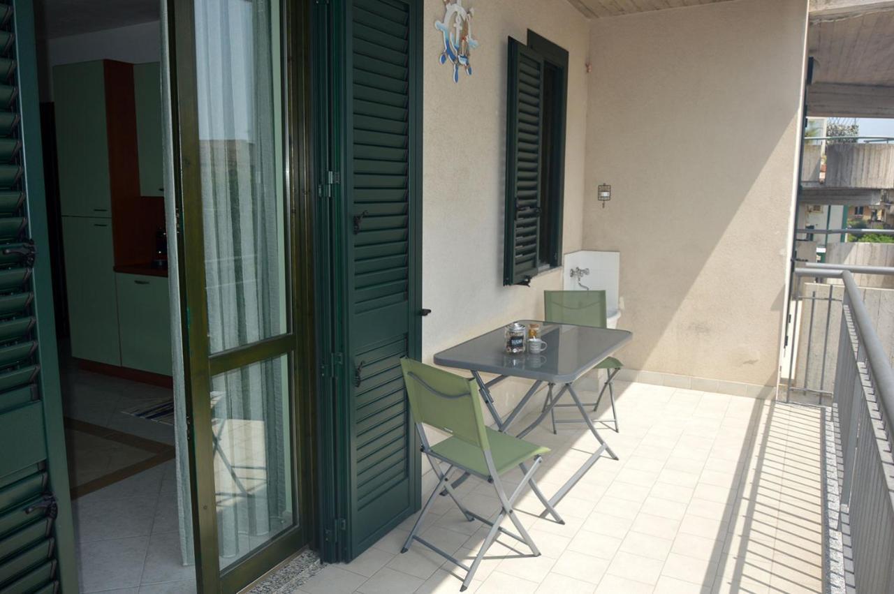 Appartamento Casasolemare Fondachello ฟอนดาเคลโล ภายนอก รูปภาพ