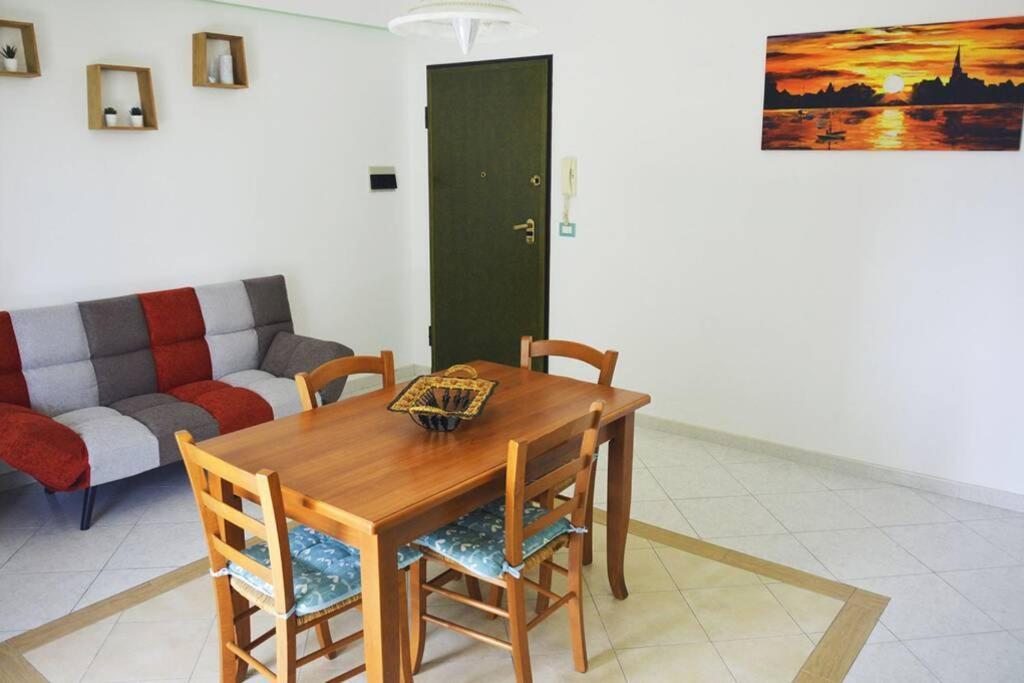 Appartamento Casasolemare Fondachello ฟอนดาเคลโล ภายนอก รูปภาพ