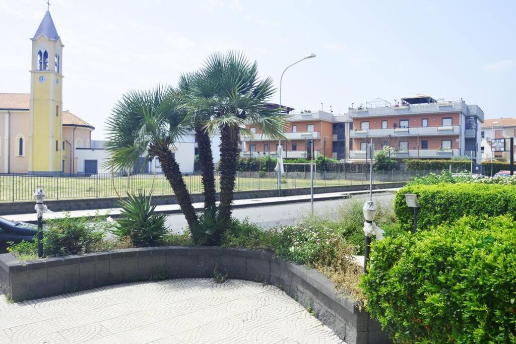 Appartamento Casasolemare Fondachello ฟอนดาเคลโล ภายนอก รูปภาพ