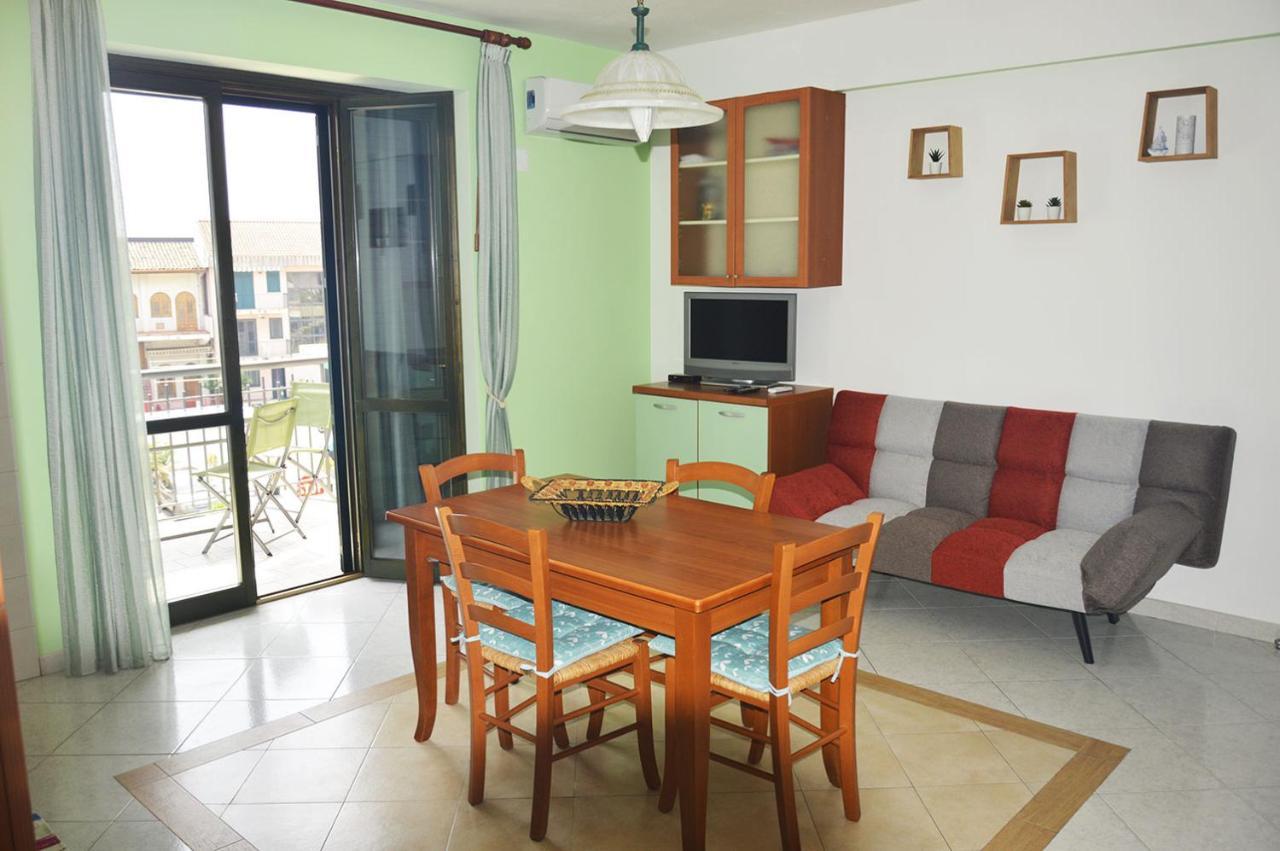 Appartamento Casasolemare Fondachello ฟอนดาเคลโล ภายนอก รูปภาพ