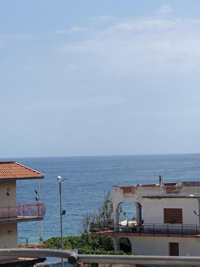 Appartamento Casasolemare Fondachello ฟอนดาเคลโล ภายนอก รูปภาพ